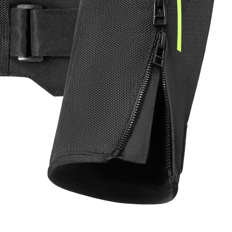 Airflow III black/red/fluoro (textile)